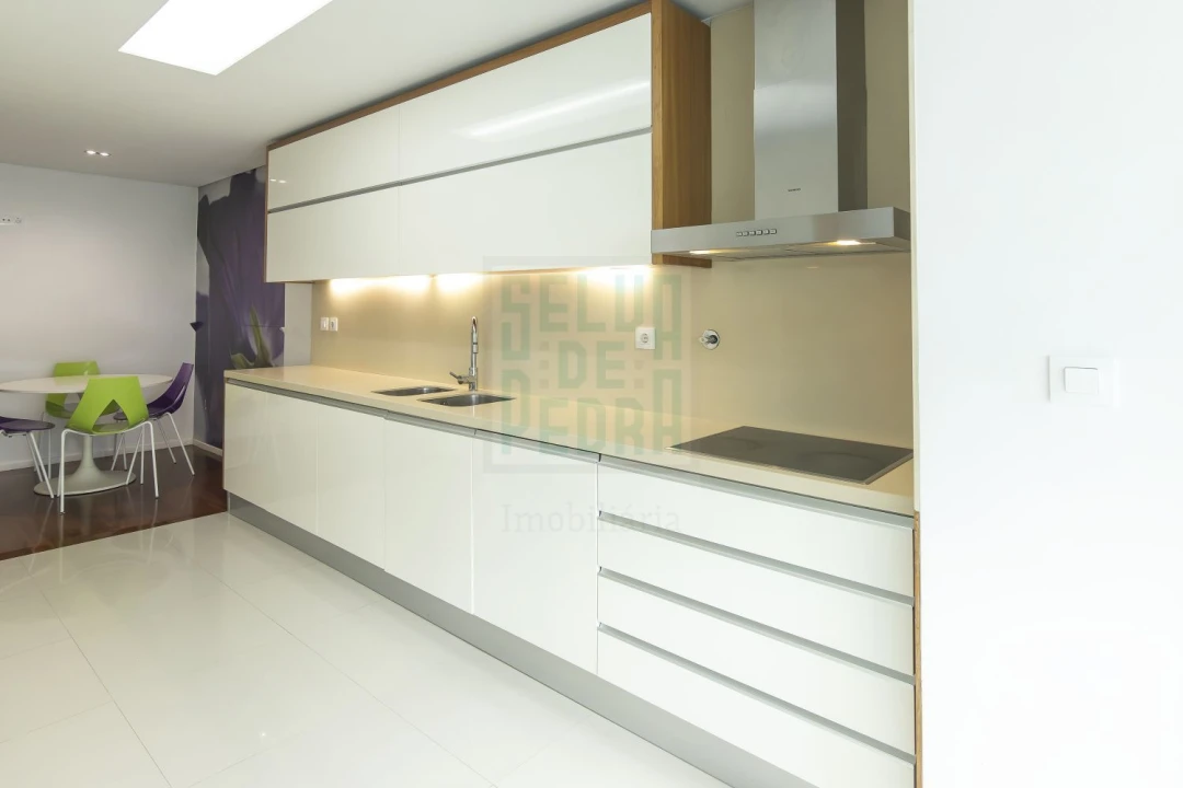 Apartamento T3 para Arrendamento em Campanhã Foto 15