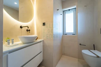 Apartamento T4 para Venda em Cedofeita, Santo Ildefonso, Sé, Miragaia, São Nicolau e Vitória
