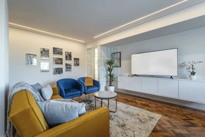 Apartamento T4 para Venda em Cedofeita, Santo Ildefonso, Sé, Miragaia, São Nicolau e Vitória