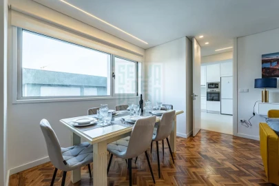 Apartamento T4 para Venda em Cedofeita, Santo Ildefonso, Sé, Miragaia, São Nicolau e Vitória