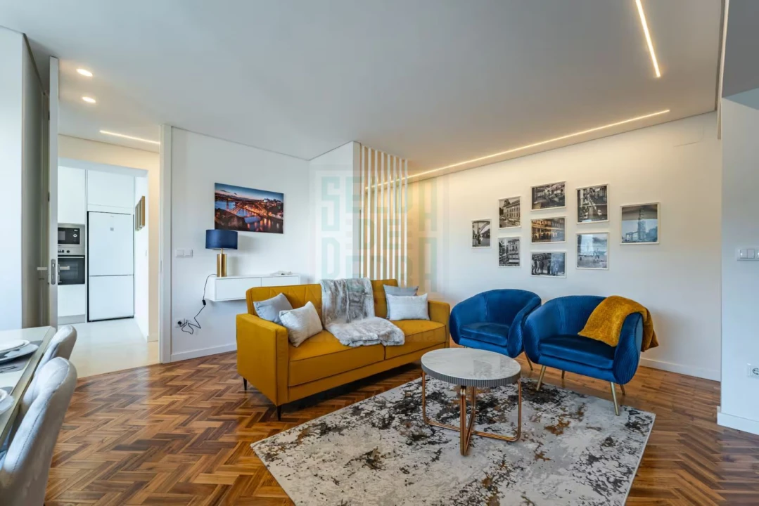 Apartamento T4 para Venda em Cedofeita, Santo Ildefonso, Sé, Miragaia, São Nicolau e Vitória Foto 5