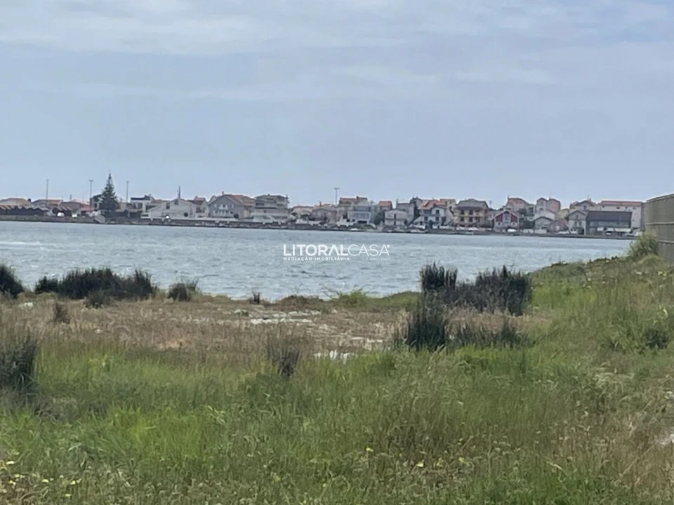 Moradia T3 para Venda em Gafanha da Encarnação Foto 8