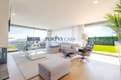 Moradia T4 para Venda em Sande