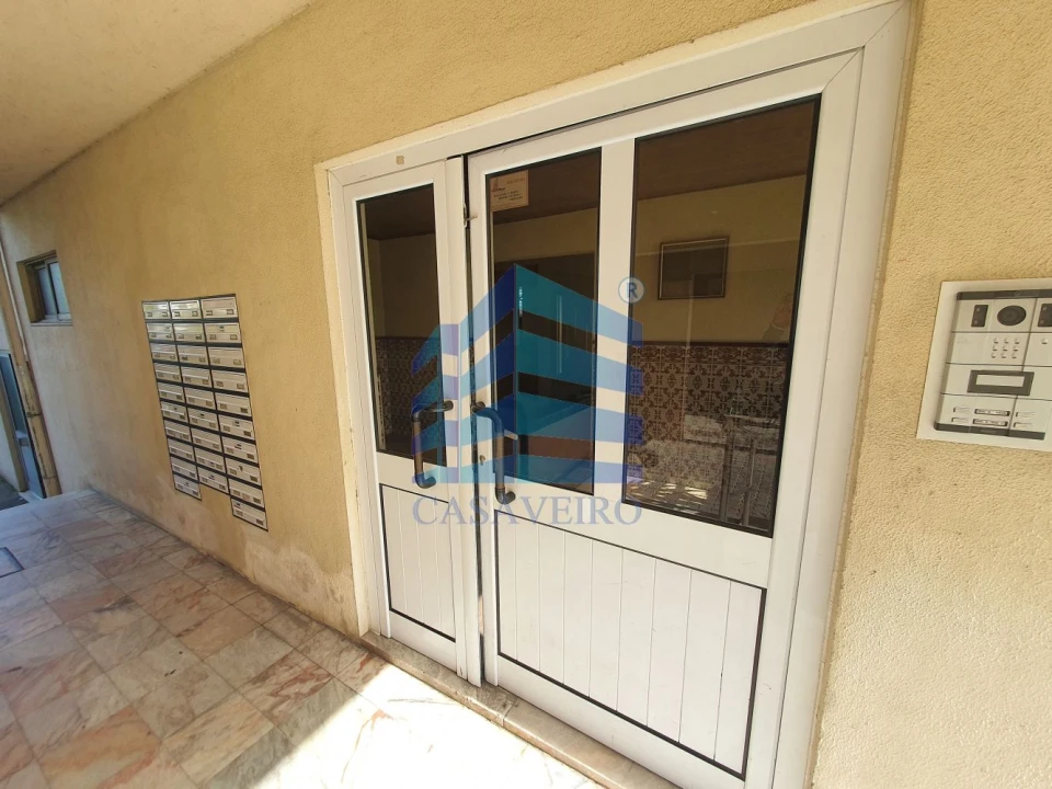 Apartamento T2 para Venda em Esgueira Foto 11