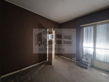 Apartamento T4 para Venda em Olivais