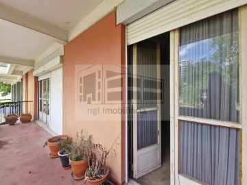 Apartamento T4 para Venda em Olivais