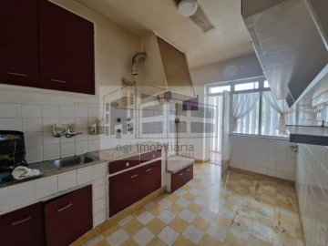 Apartamento T4 para Venda em Olivais