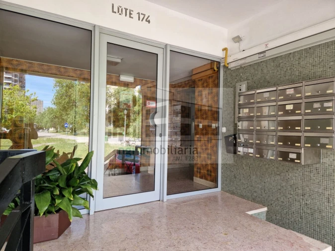 Apartamento T4 para Venda em Olivais Foto 27