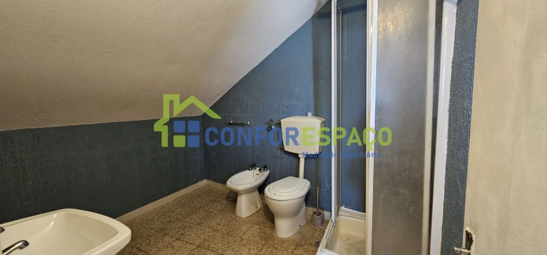 Apartamento T2 para Arrendamento em Castelo Branco Foto 6