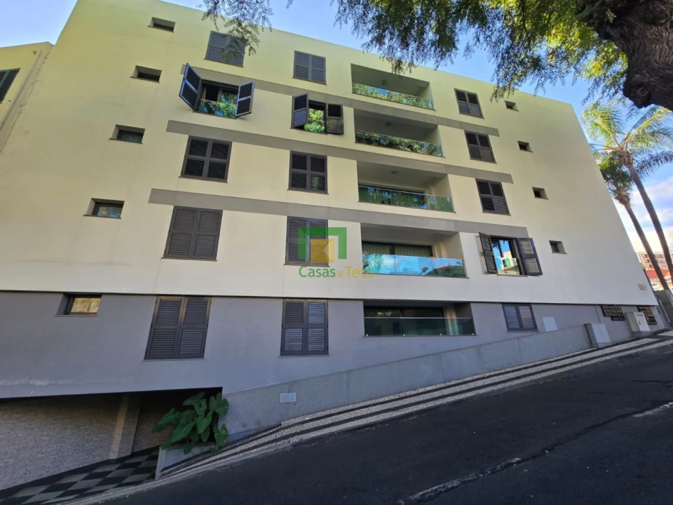 Apartamento T2 para Venda em Funchal (Santa Luzia) Foto 6