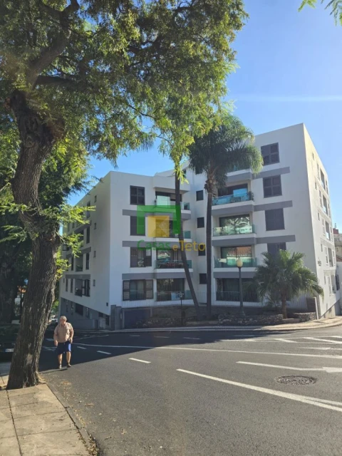 Apartamento T1 para Venda em Glória e Vera Cruz