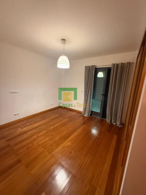 Apartamento T1 para Venda em Glória e Vera Cruz
