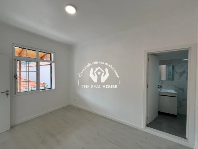 Apartamento T1 para Venda em Funchal (São Pedro) Foto 17