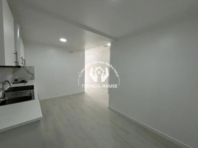 Apartamento T1 para Venda em Funchal (São Pedro) Foto 9