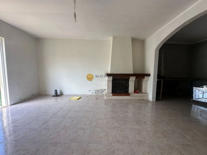 Moradia T2 para Venda em Semide e Rio Vide Foto 18
