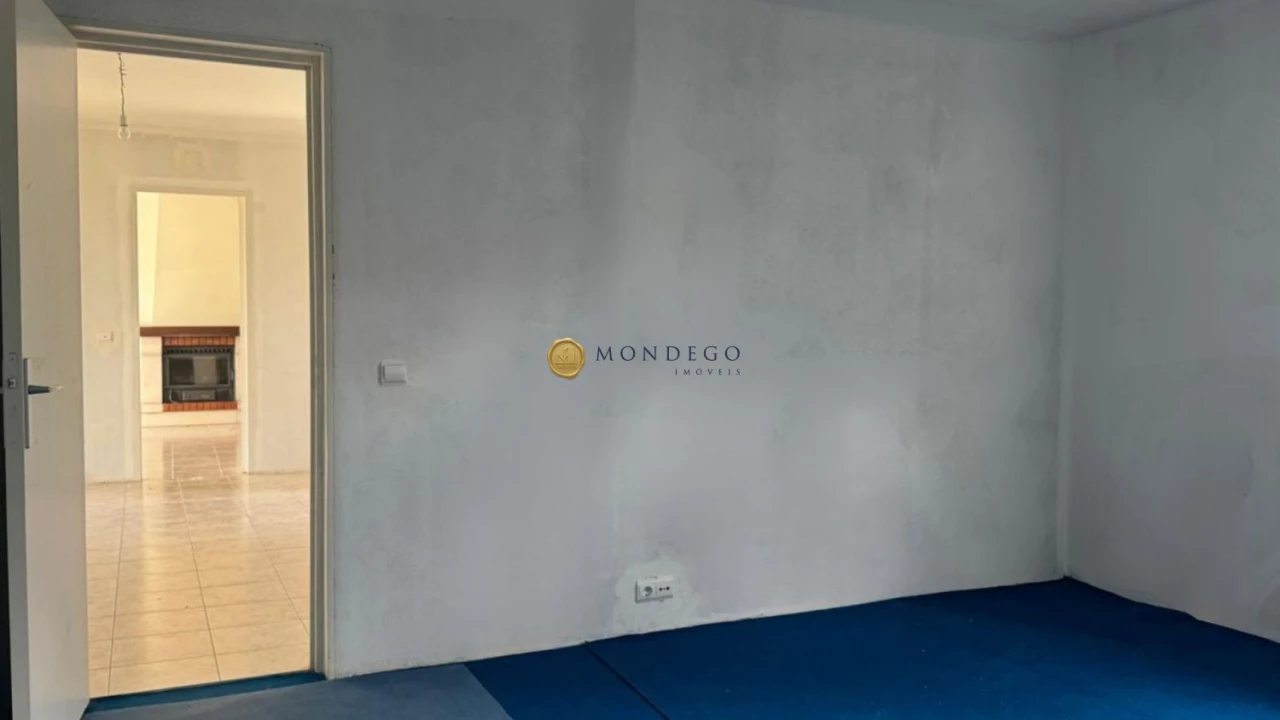 Moradia T2 para Venda em Semide e Rio Vide Foto 10