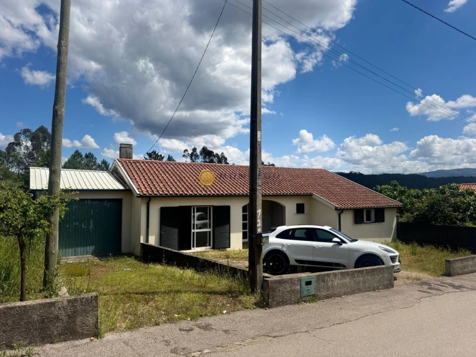 Moradia T2 para Venda em Semide e Rio Vide Foto 22
