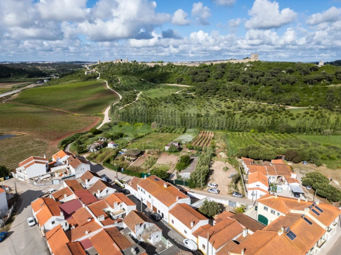 Moradia T4 para Venda em Santa Maria, São Pedro e Sobral da Lagoa Foto 4
