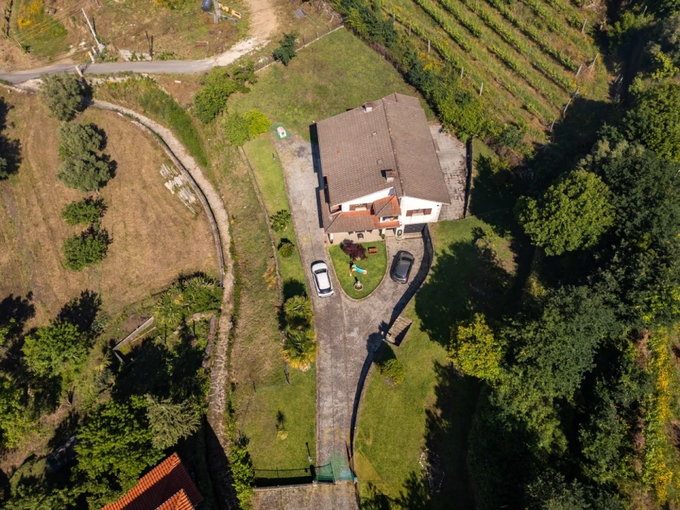Moradia T4 para Venda em Vilela, São Cosme e São Damião e Sá Foto 46