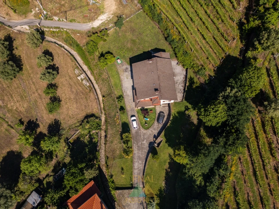Moradia T4 para Venda em Vilela, São Cosme e São Damião e Sá Foto 47