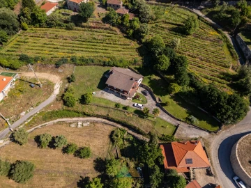 Moradia T4 para Venda em Vilela, São Cosme e São Damião e Sá