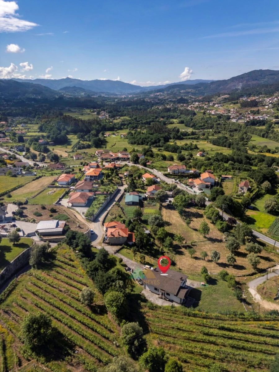 Moradia T4 para Venda em Vilela, São Cosme e São Damião e Sá Foto 53