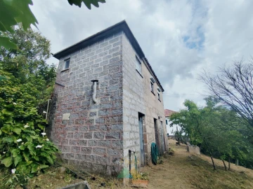 Moradia T2 para Venda em Couto