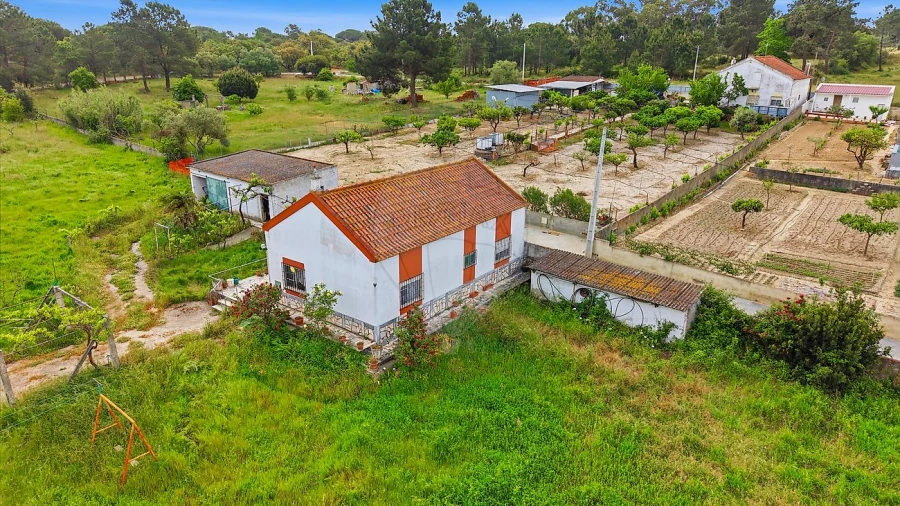 Quinta T2 para Venda em Santo Antonio da Charneca Foto 4