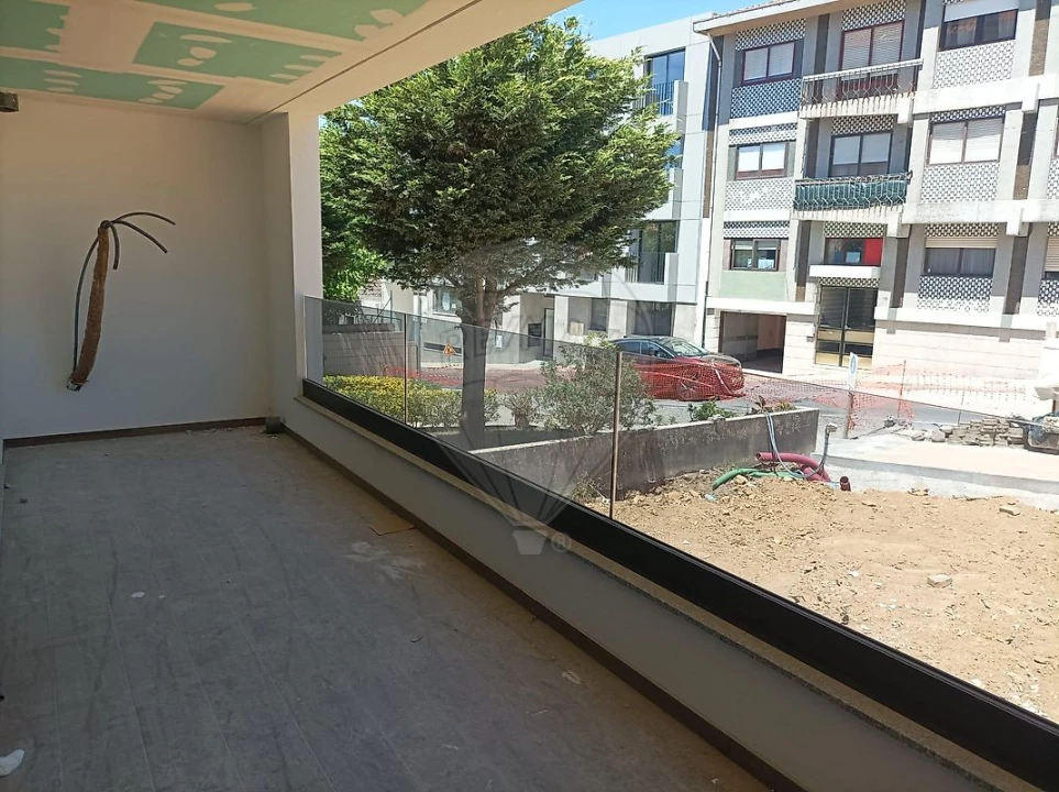 Apartamento T1 para Venda em Mafamude e Vilar do Paraíso Foto 15