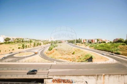Apartamento T1 para Venda em Marvila