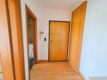 Apartamento T1 para Venda em Marvila