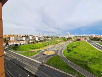 Apartamento T1 para Venda em Marvila