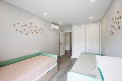 Apartamento T3 para Venda em Alhandra, São João dos Montes e Calhandriz