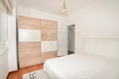Apartamento T2 para Venda em Almada, Cova da Piedade, Pragal e Cacilhas