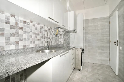 Apartamento T2 para Venda em Almada, Cova da Piedade, Pragal e Cacilhas