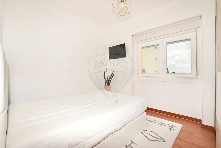 Apartamento T2 para Venda em Almada, Cova da Piedade, Pragal e Cacilhas Foto 12