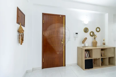 Apartamento T2 para Venda em Vialonga