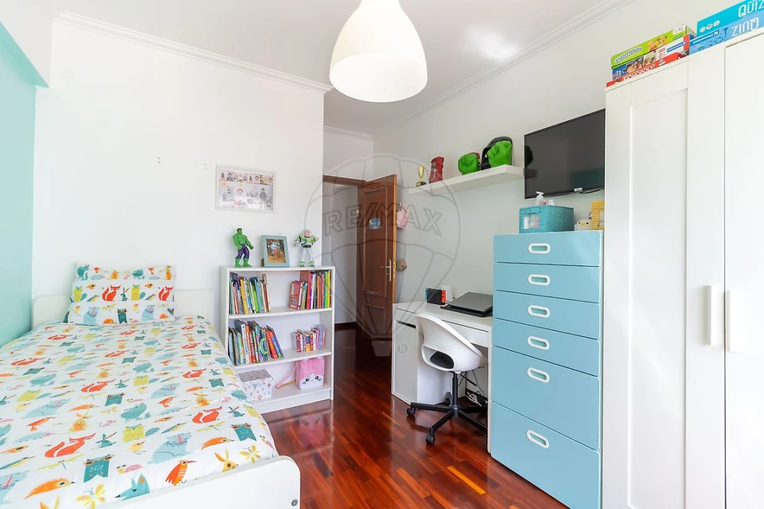 Apartamento T2 para Venda em Vialonga Foto 11