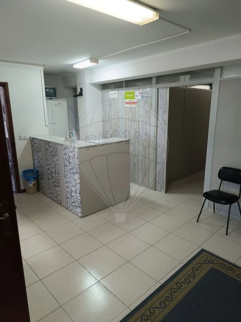 Escritório para Venda em Valega