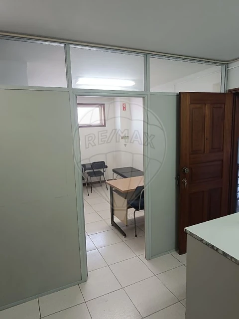 Escritório para Venda em Valega