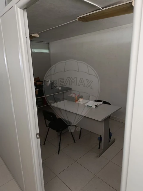 Escritório para Venda em Valega