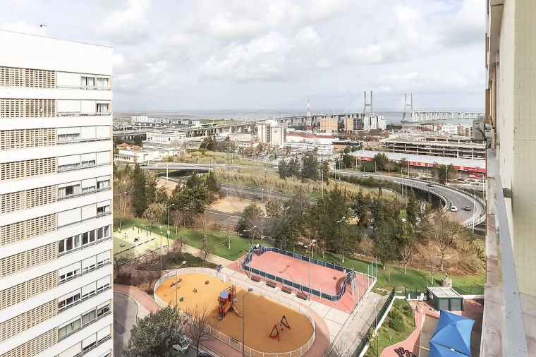 Apartamento T3 para Arrendamento em Moscavide e Portela Foto 28