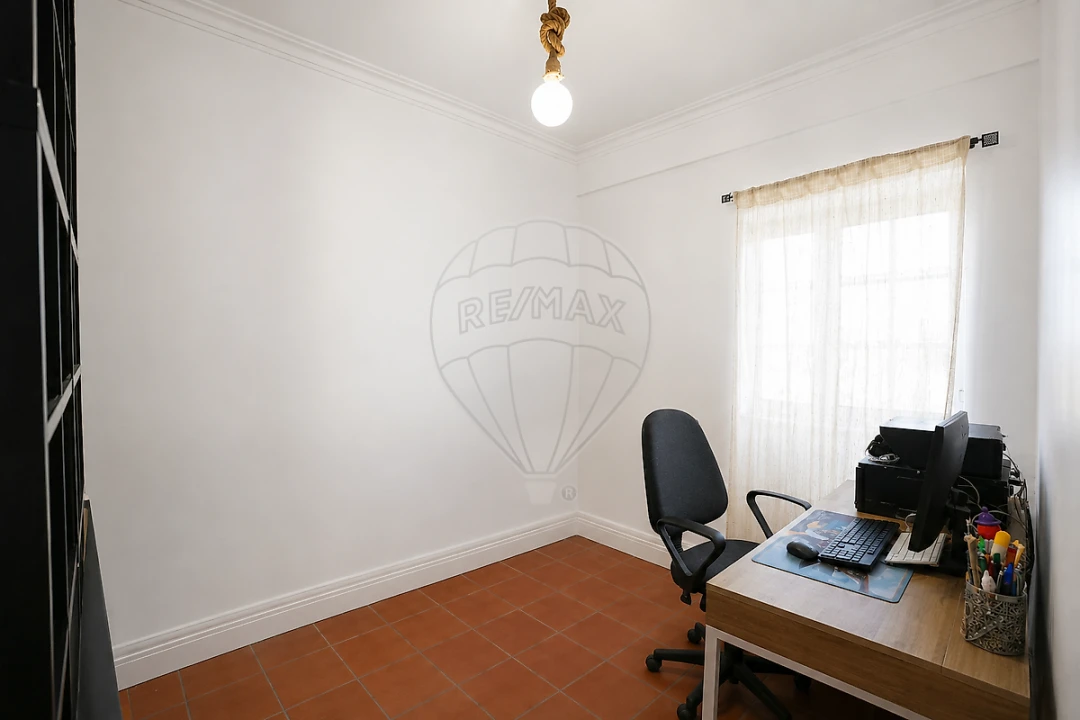 Moradia T2 para Venda em Santa Iria de Azoia, São João da Talha e Bobadela Foto 7