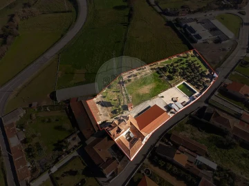Moradia T11 para Venda em Avanca