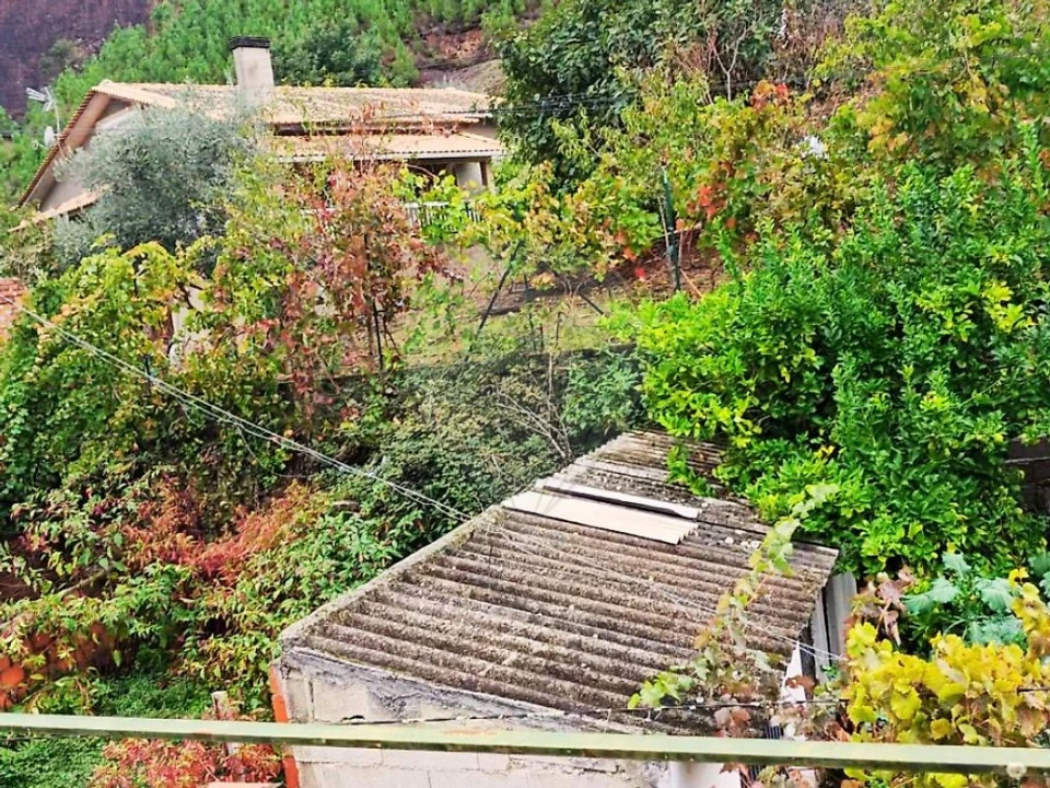 Moradia T4 para Venda em Alvoco das Varzeas Foto 5