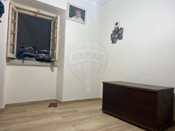 Moradia T4 para Venda em Benedita