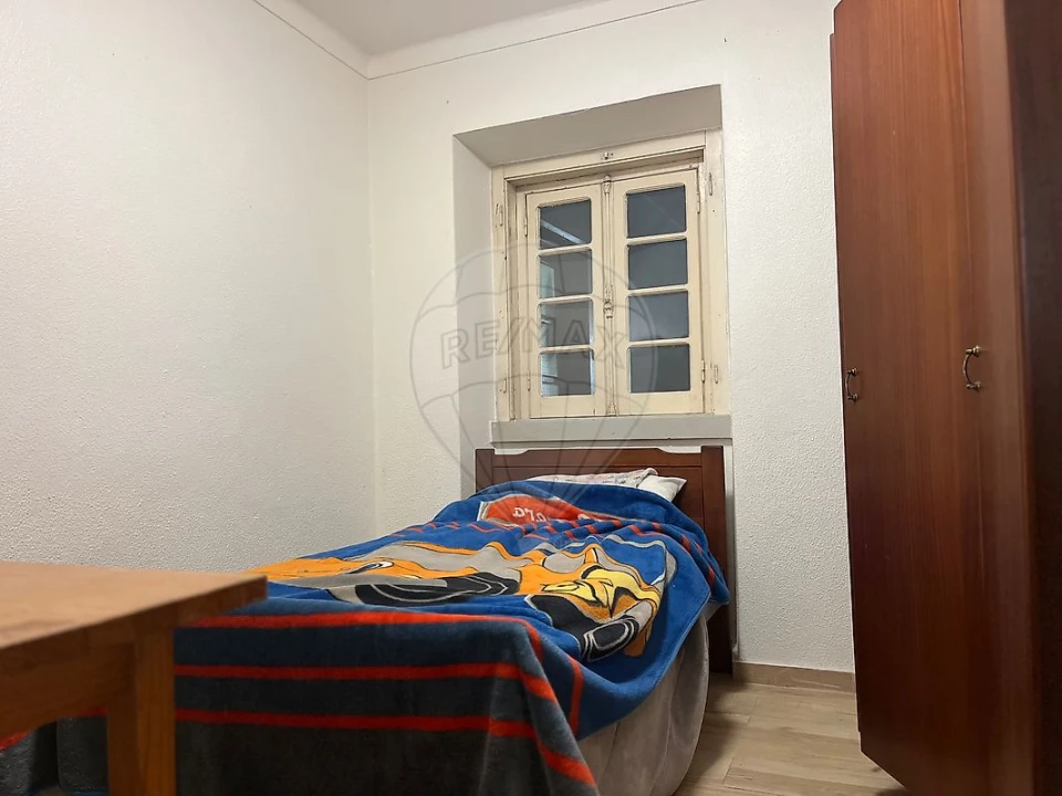 Moradia T4 para Venda em Benedita Foto 7