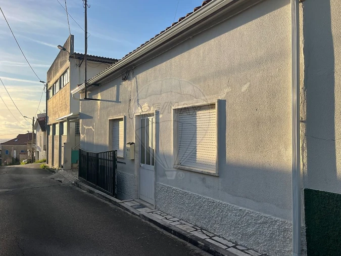 Moradia T4 para Venda em Benedita Foto 16