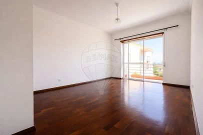 Apartamento T3 para Venda em Benedita
