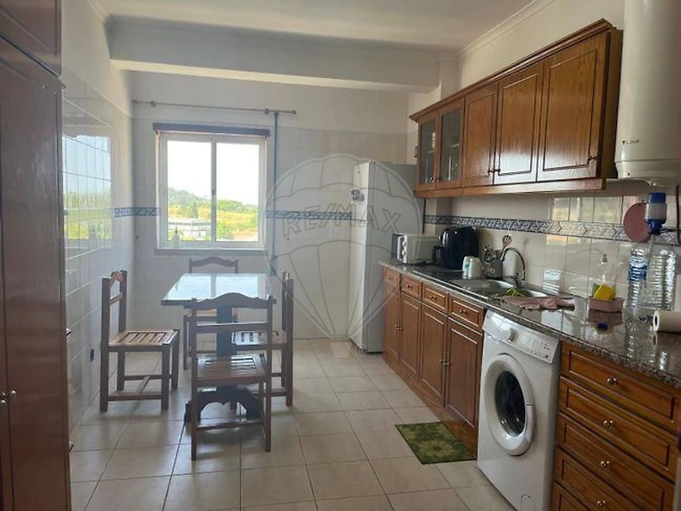 Apartamento T3 para Venda em Benedita Foto 9